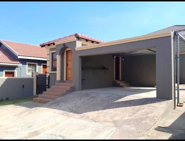 3 BEDROOM HOUSE FOR SALE IN MUNSIEVILLE SOUTH